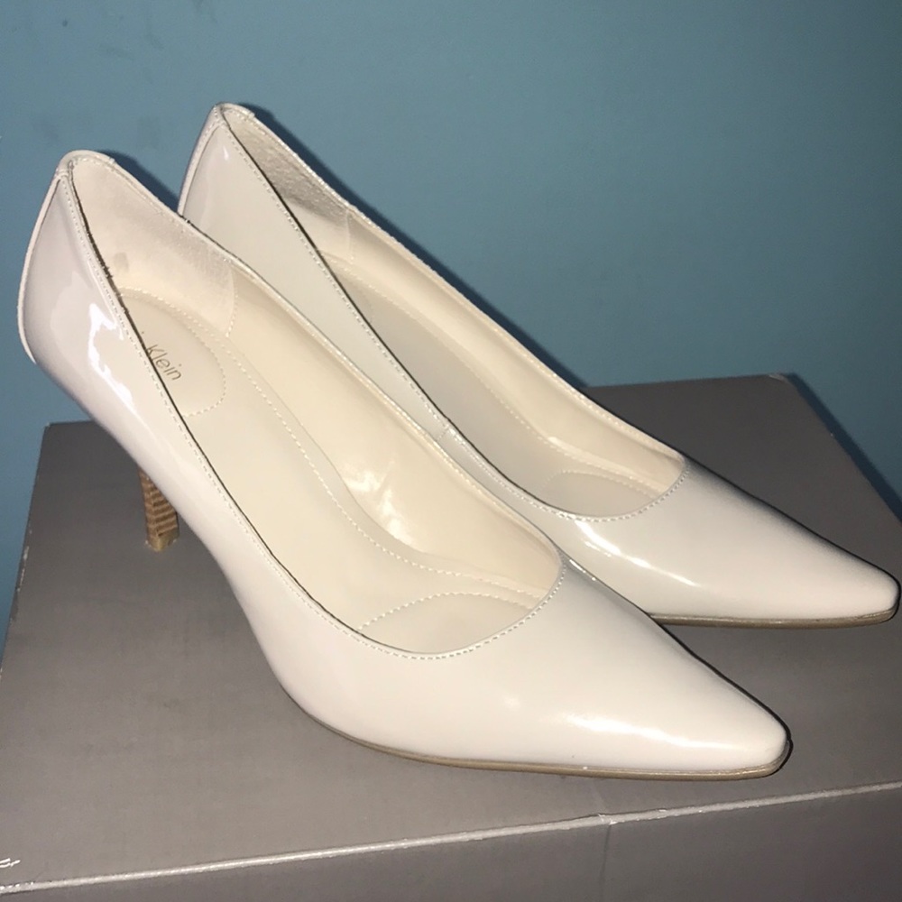 CALVIN KLEIN HEELS